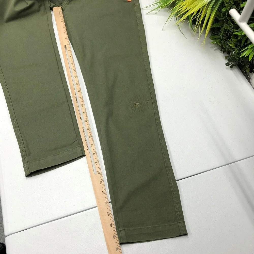 Levis XX Chino Pants Mens 31x32 Green Standard Taper Chicago Patch Stretch New